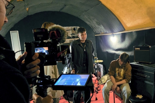 Nauja gimnazistų Kino klubo komedija